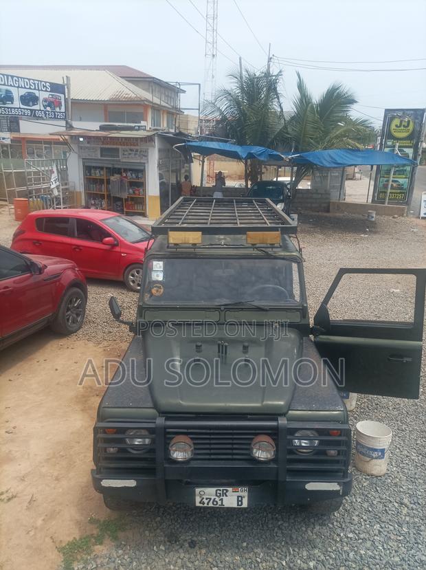 Land Rover Defender 1985 Green