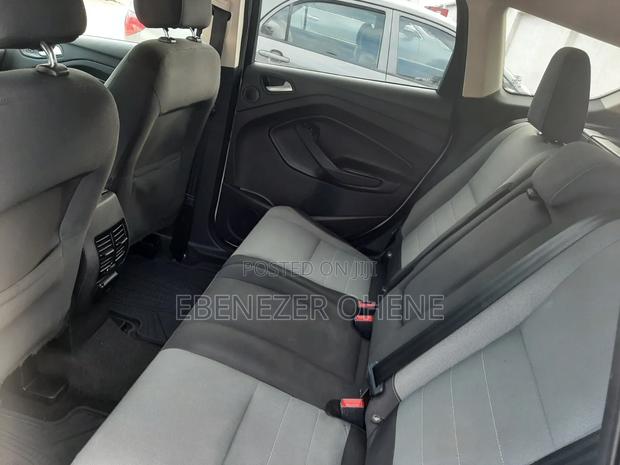 Ford Escape 2016 Pearl