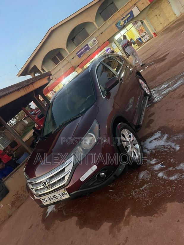 Honda CR-V 2014 Red