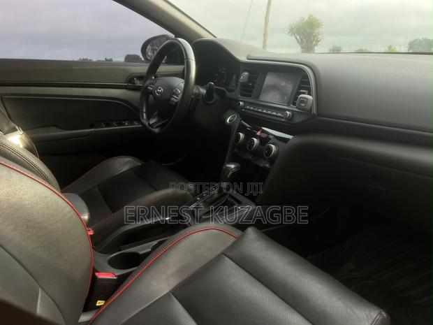 Hyundai Elantra 2020 Black