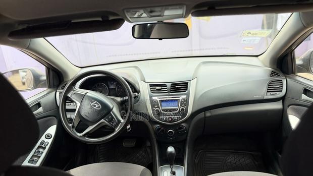 Hyundai Accent GS 2012 Gray