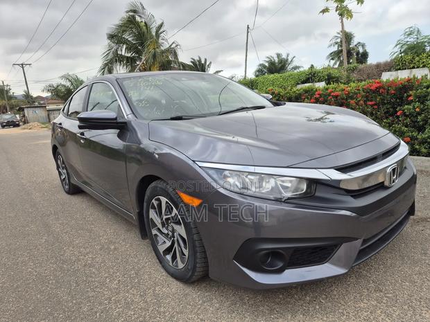 Honda Civic EX 4dr Sedan (2.0L 4cyl) 2017 Gray