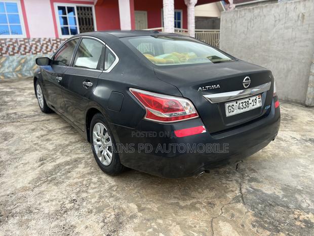 Nissan Altima 2.5 S 4dr Sedan (2.5L 4cyl CVT) 2014 Black
