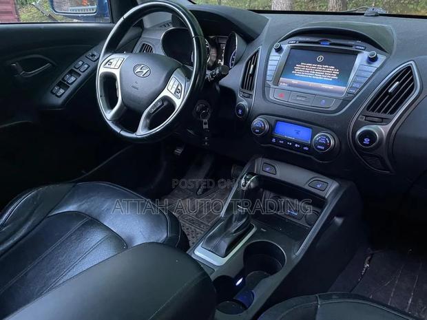 Hyundai Tucson 2014 Blue