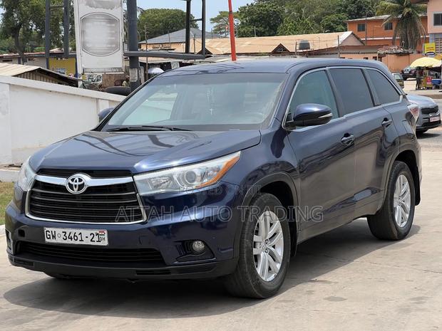 Toyota Highlander 2017 Blue