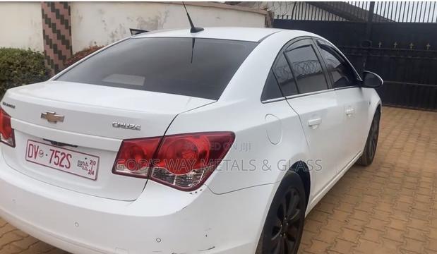Chevrolet Cruze 2013 White
