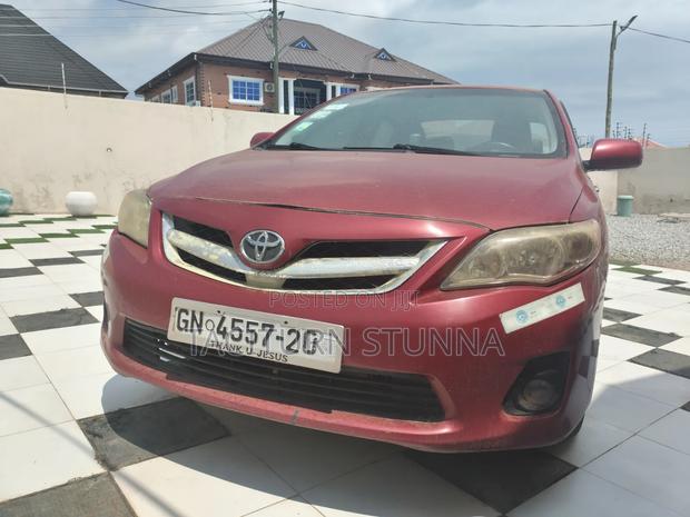 Toyota Corolla 2012 Red