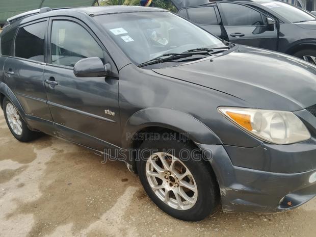 Pontiac Vibe Automatic 2004 Gray