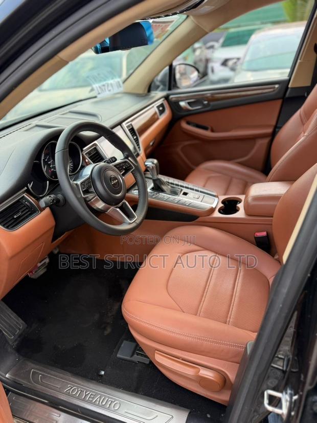 Zotye SR9 2017 Red