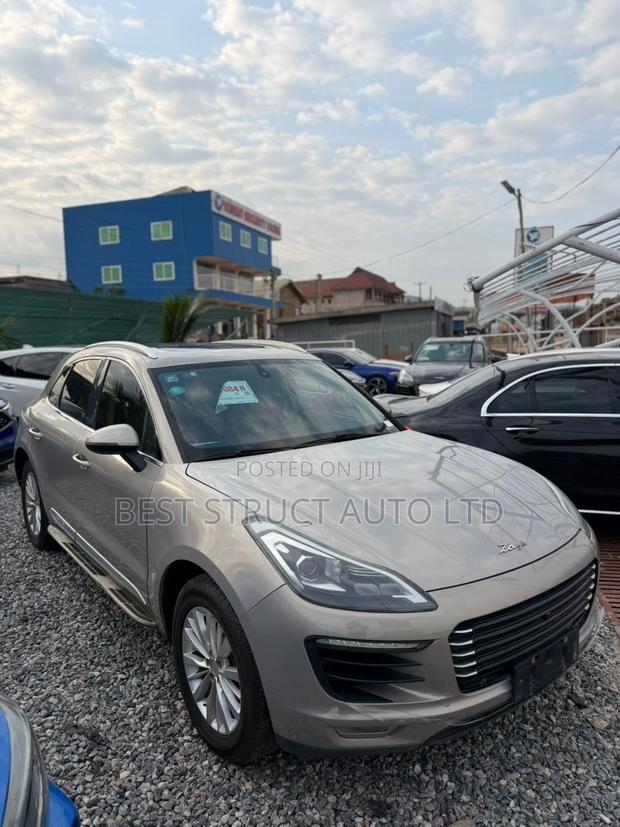 Zotye SR9 2017 Red
