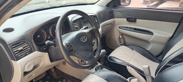 Hyundai Accent GLS Automatic 2010 Gray