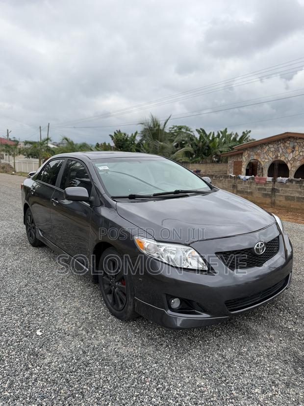 Toyota Corolla S 4dr Sedan (1.8L 4cyl 4A) 2010 Gray