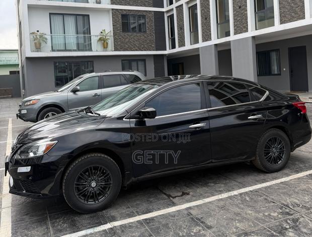 Nissan Sentra 2019 Black