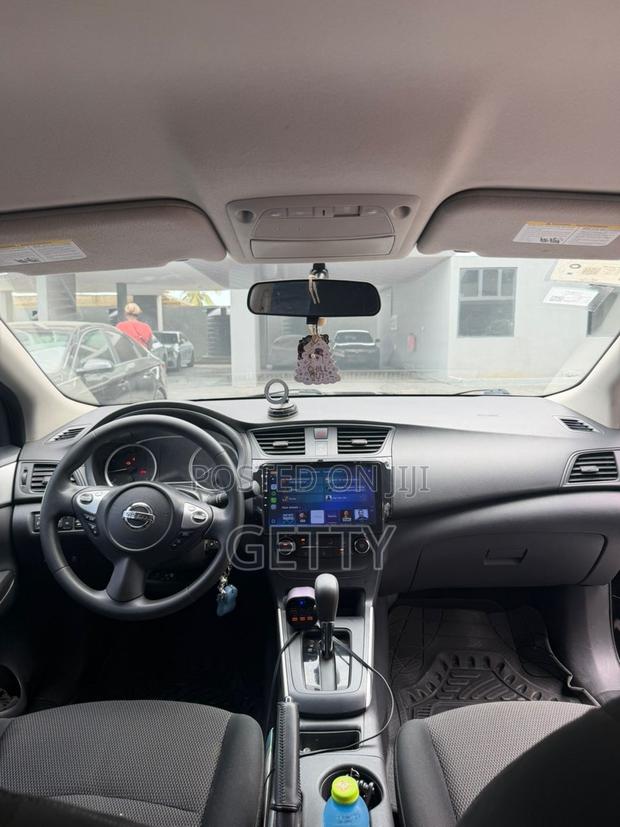 Nissan Sentra 2019 Black