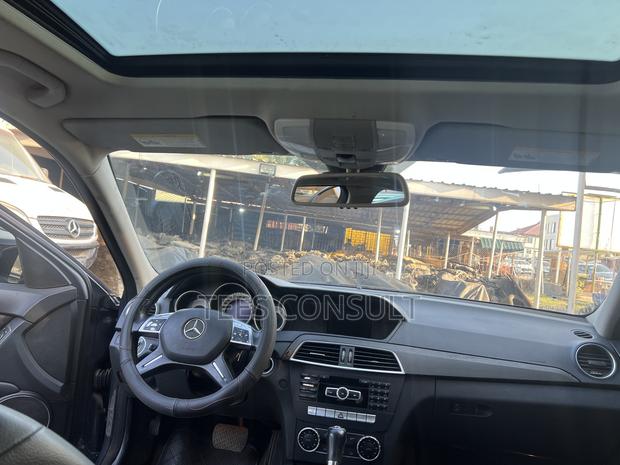 Mercedes-Benz C250 2013 Green
