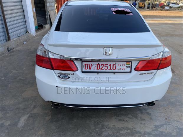 Honda Accord Sport 4dr Sedan FWD (2.4L 4cyl 2A) 2016 White