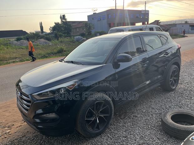 Hyundai Tucson 2016 Black