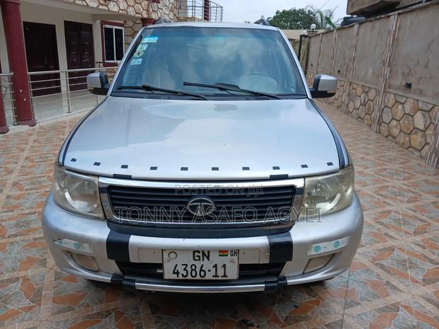 Tata Safari 2011 Silver