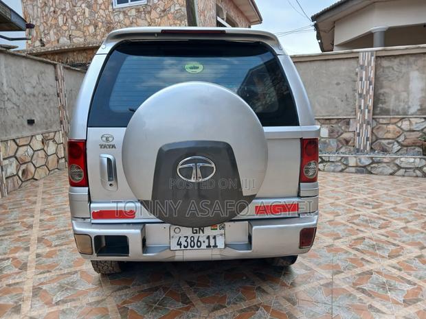 Tata Safari 2011 Silver