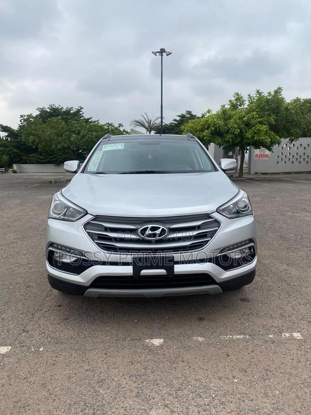 Hyundai Santa Fe SE Ultimate FWD 2018 Silver