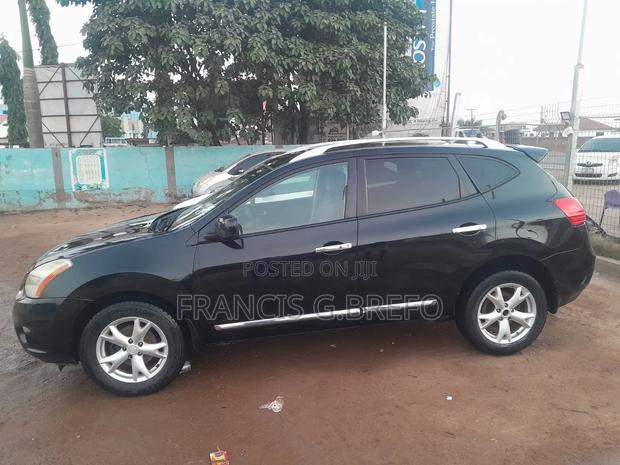 Nissan Rogue S 2011 Black