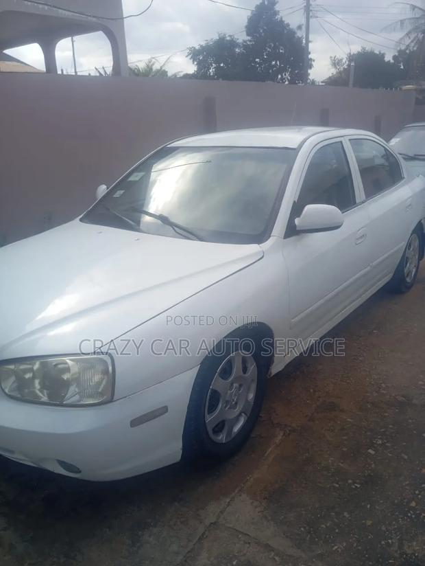 Hyundai Elantra 2005 White
