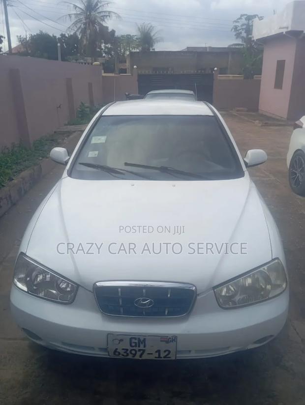 Hyundai Elantra 2005 White