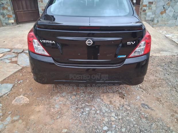 Nissan Versa 2017 Black