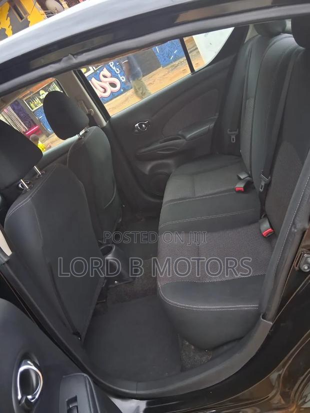 Nissan Versa 2017 Black