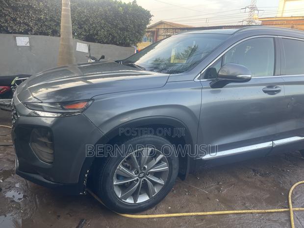 Hyundai Santa Fe Limited 2.0T FWD 2019 Gray