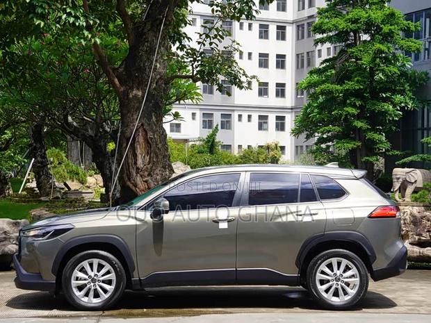 Toyota Corolla Cross 2022 Gray