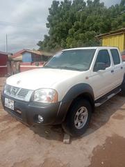 Nissan Hardbody 2010 White for sale