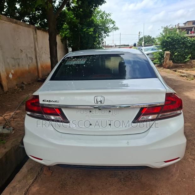 Honda Civic EX 4dr Sedan (1.8L 4cyl CVT) 2015 White