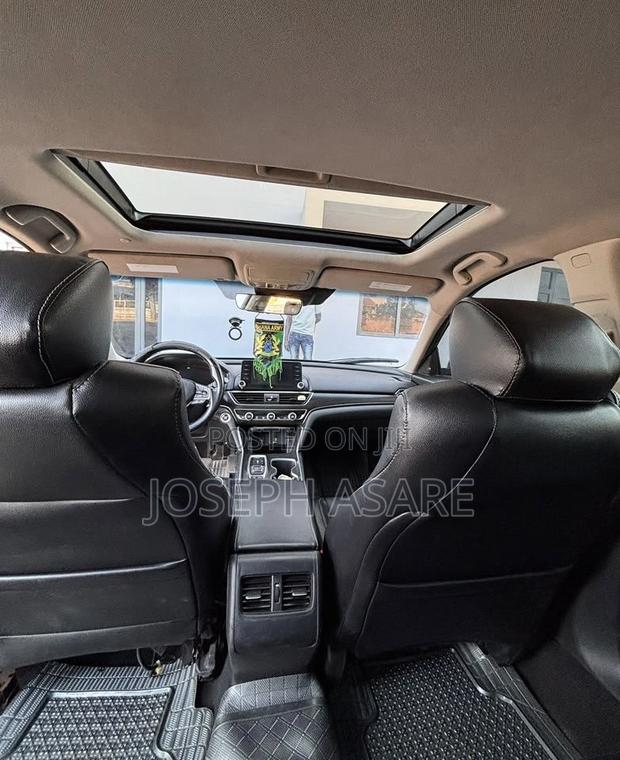 Honda Accord Touring 2.0T 2018