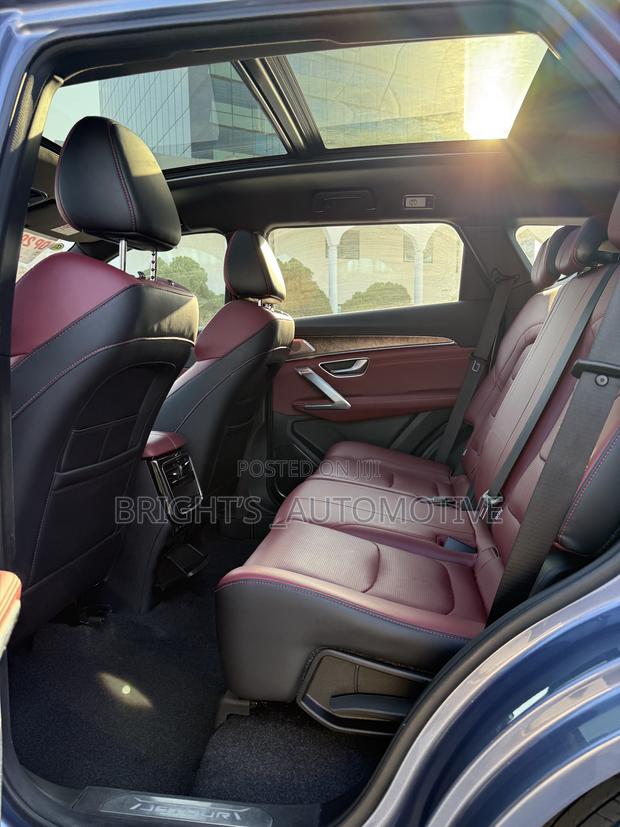Jetour X70 Plus 2023 Blue
