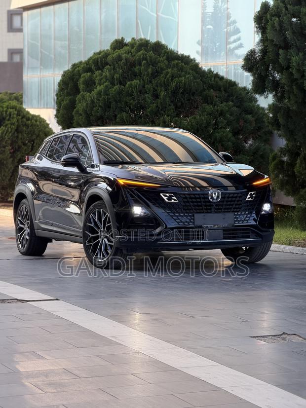 Changan UNI-T 1.5 FWD 2021 Black