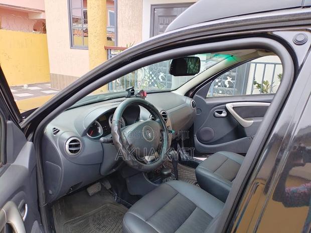 Renault Duster 2013 Black