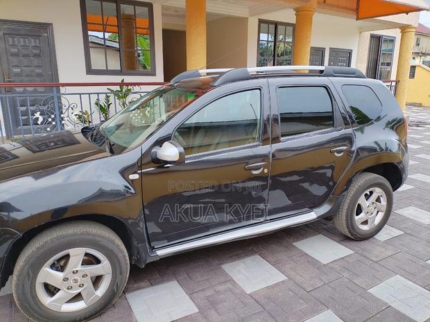 Renault Duster 2013 Black