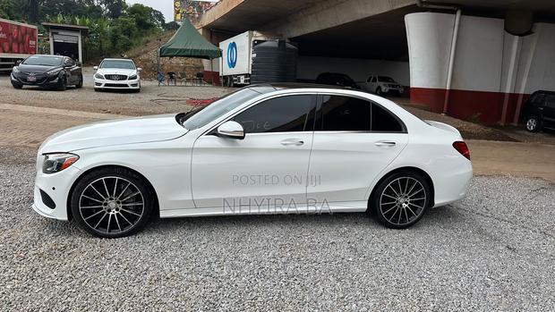 Mercedes-Benz C300 Luxury 4Matic Sedan AWD (2.0L 4cyl 7A) 2016 White