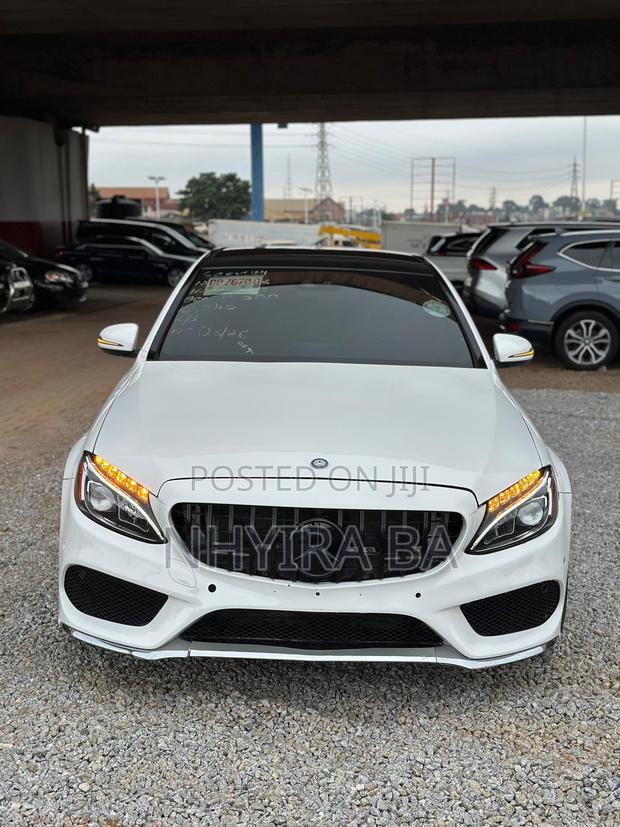 Mercedes-Benz C300 Luxury 4Matic Sedan AWD (2.0L 4cyl 7A) 2016 White