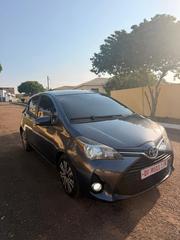 Toyota Yaris 2017 Gray for sale