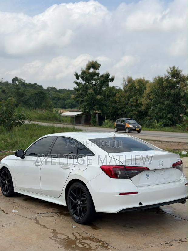 Honda Civic Sport CVT 2024 White