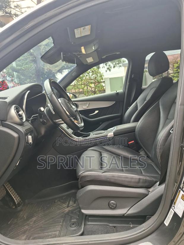 Mercedes-Benz GLC-Class 2022 Gray