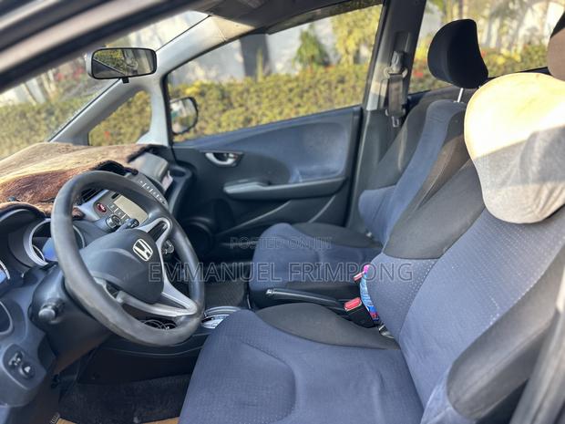 Honda Fit 5D Sport 2013 Gray