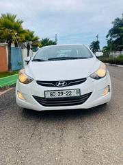 Hyundai Elantra Limited Sedan FWD (1.8L 4cyl 6A) 2013 White for sale