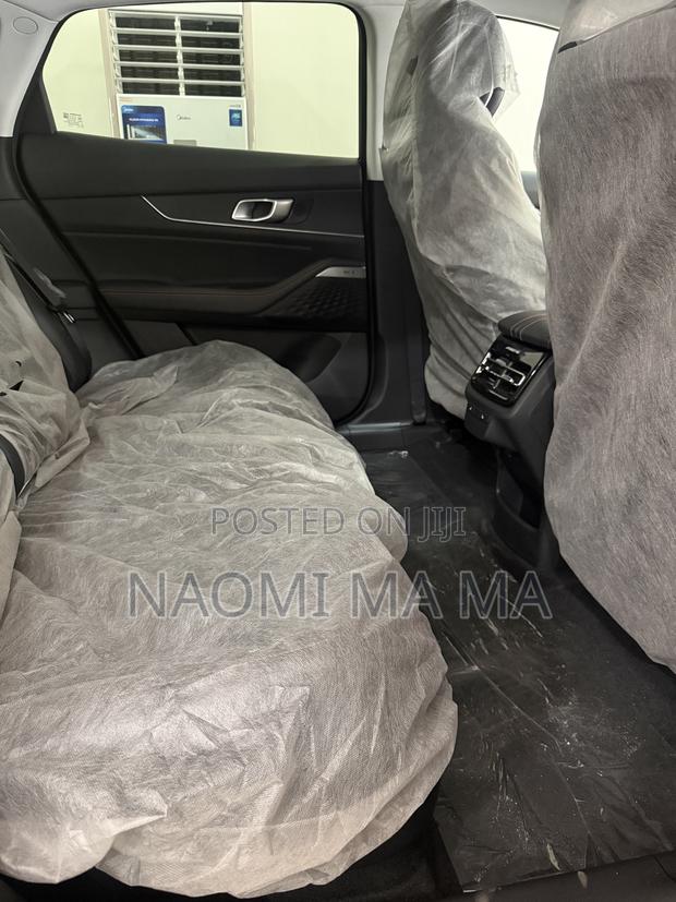 New Changan UNI-K 2.0 Petrol FWD 2025 Gray