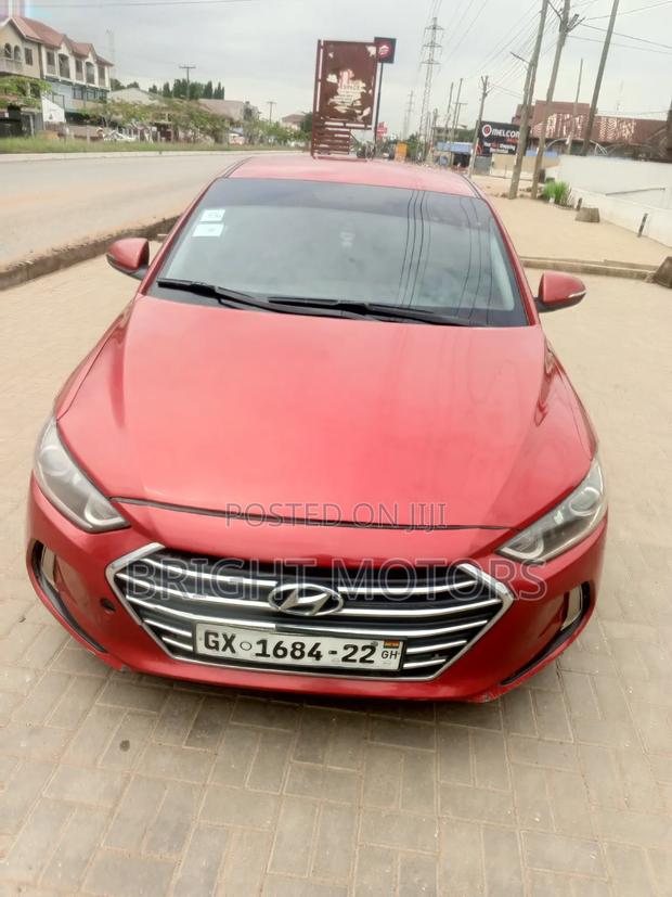 Hyundai Elantra ECO 2018 Red