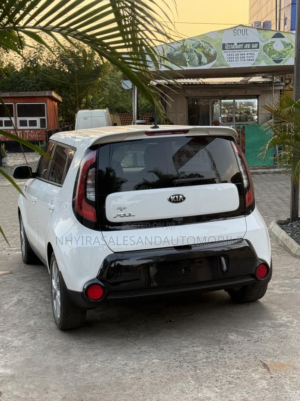 Kia Soul 2017 White