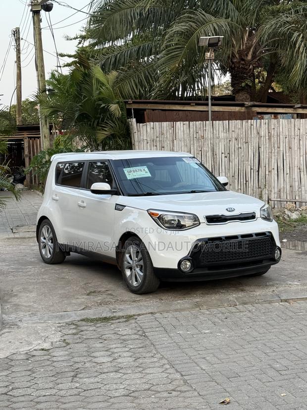 Kia Soul 2017 White