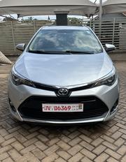Toyota Corolla 2018 Silver for sale